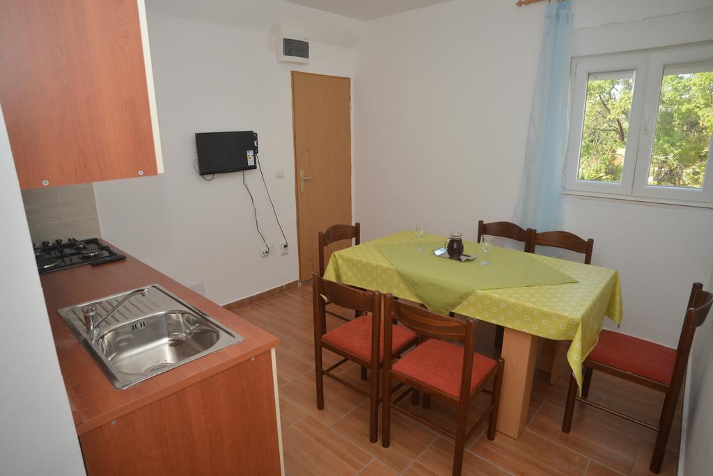 Apartments Citrus Turanj Camera foto